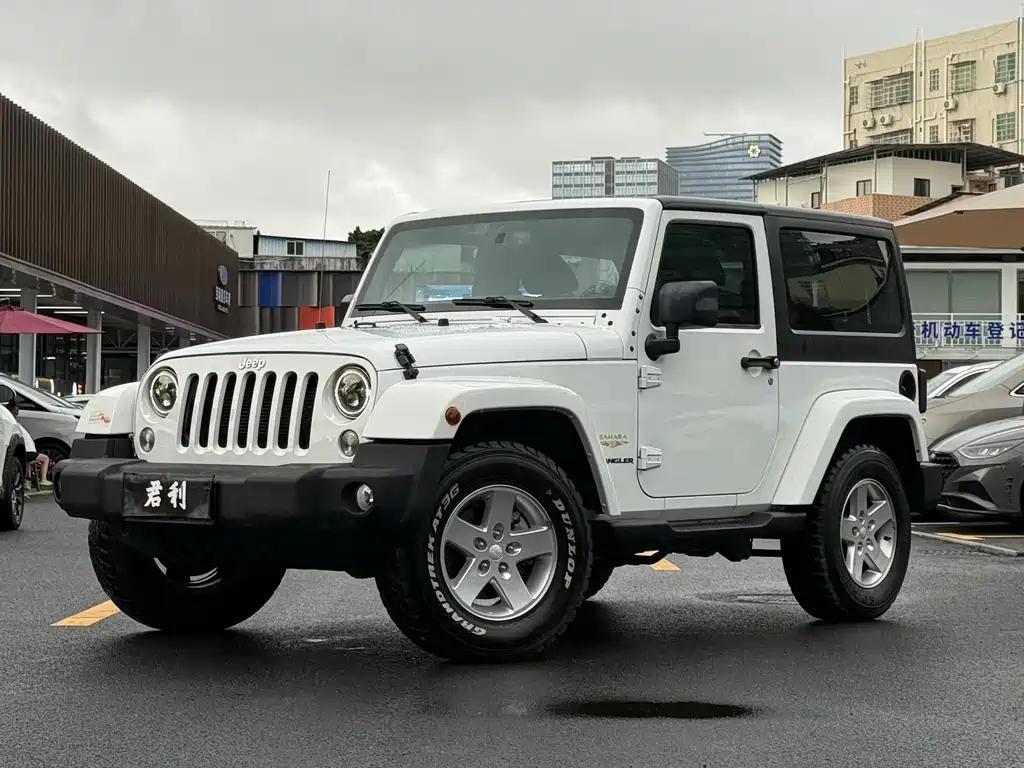 Jeep Wrangler 2016 — фото 2