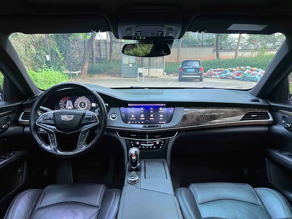 Cadillac CT6 2021 — фото 12