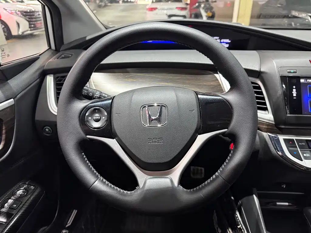 Honda Jade 2018 — фото 20