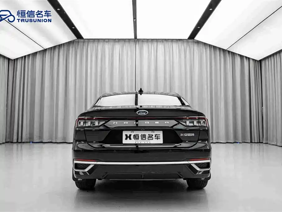 Ford Mondeo 2025 — фото 6