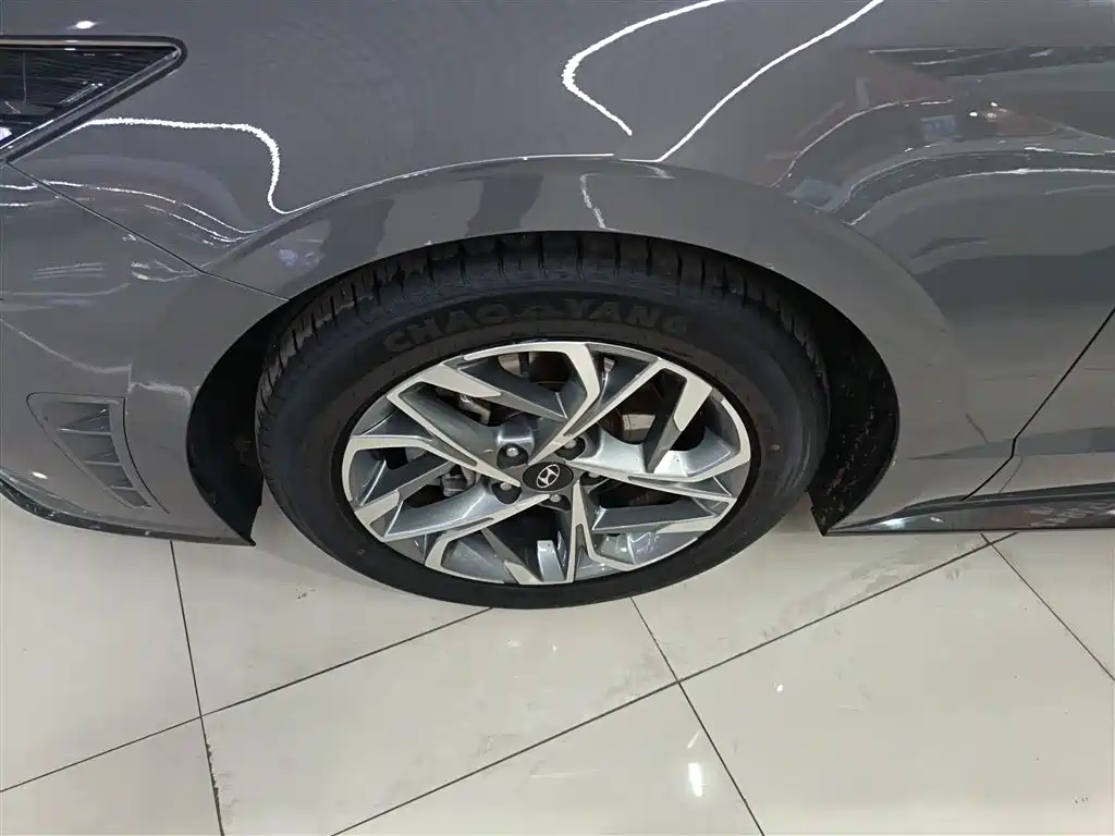 Hyundai Sonata 2020 — фото 25