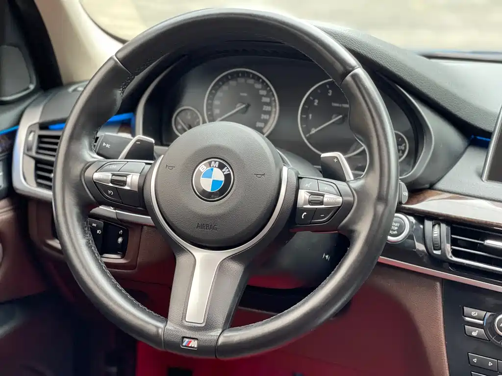 BMW X5 2016 — фото 20
