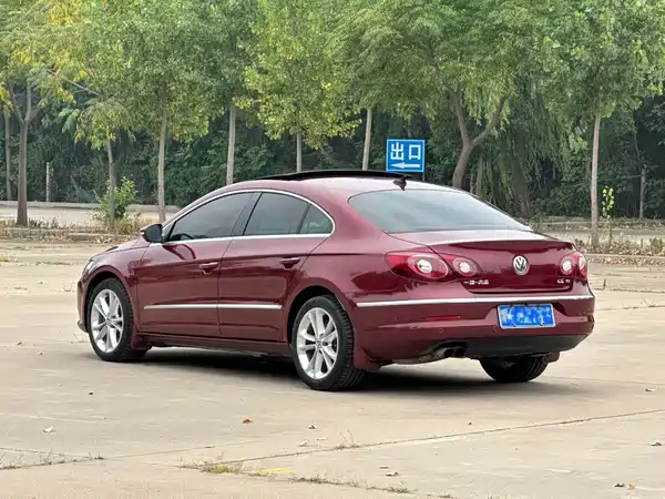 Volkswagen CC 2011