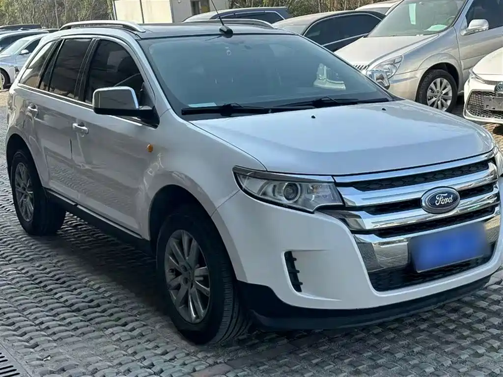 Ford Edge 2015 — фото 15