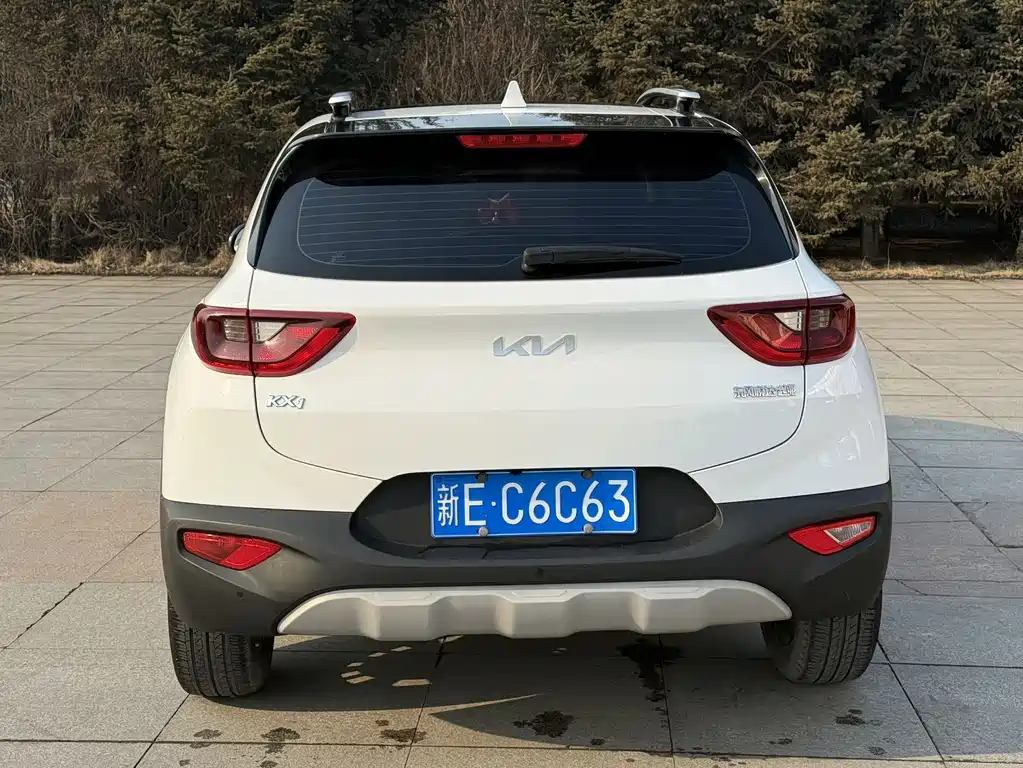 Kia KX1 2022 — фото 19