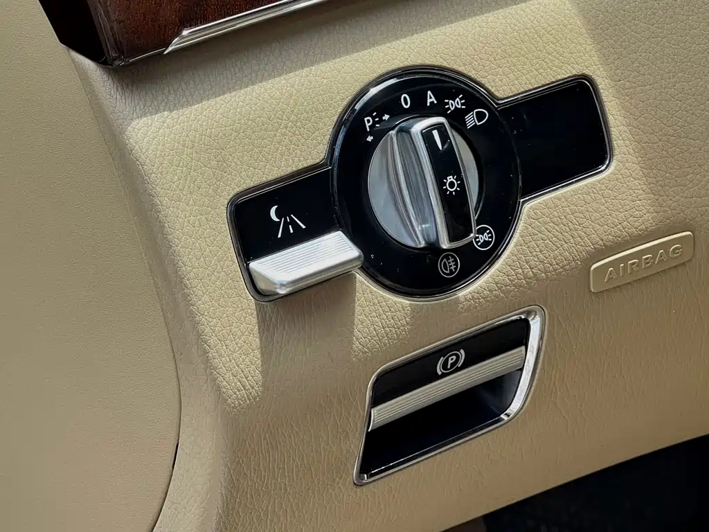 Mercedes-Benz S-Class 2011 — фото 19