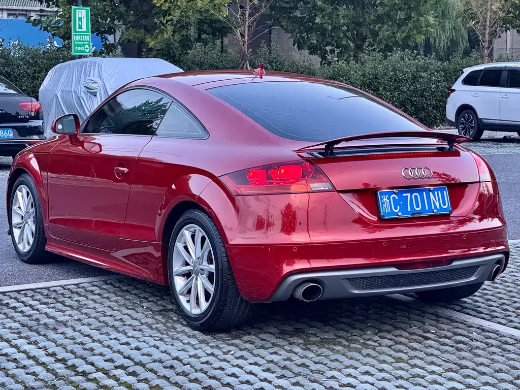 Audi TT 2014 — фото 7