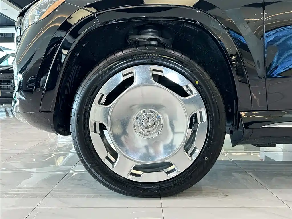 Mercedes-Benz GLS — фото 14