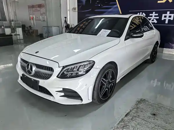 Mercedes-Benz C-Class 2021