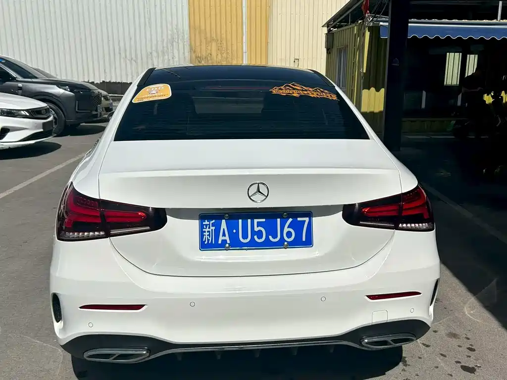 Mercedes-Benz A-Class 2023 — фото 8