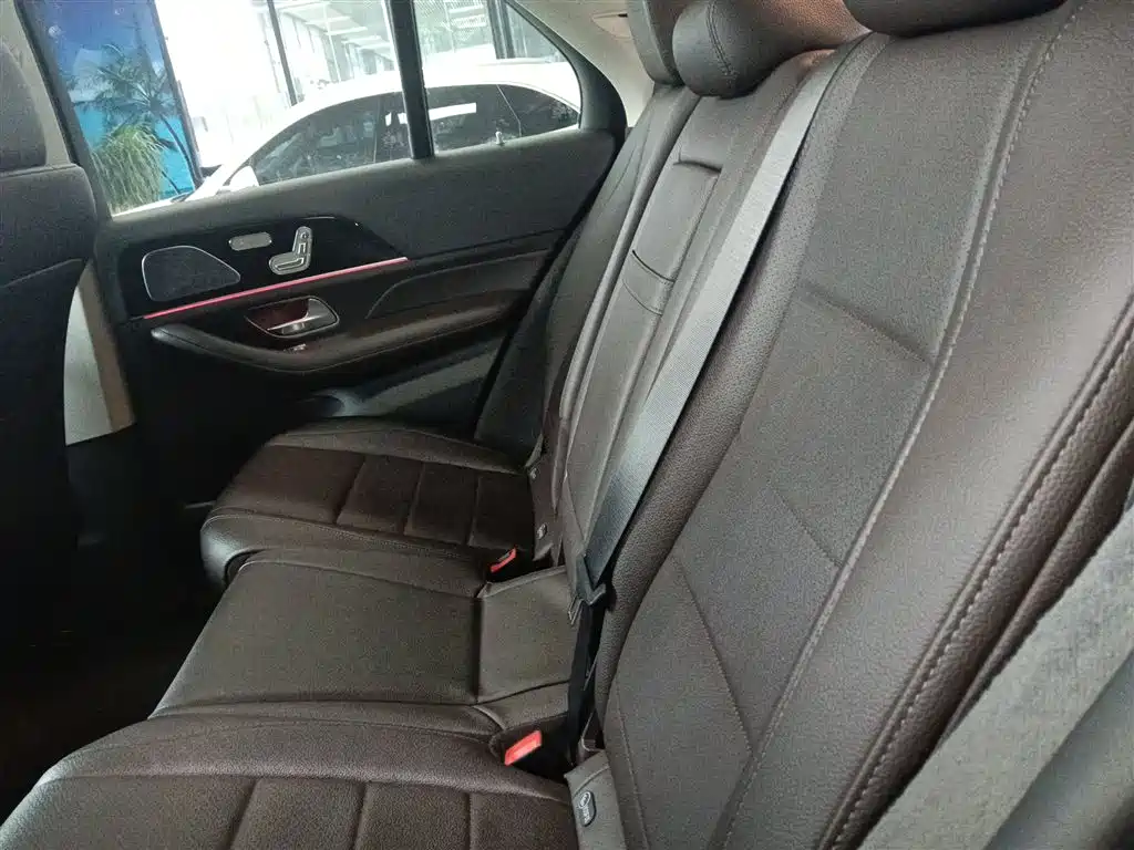 Mercedes-Benz GLE 2019 — фото 13
