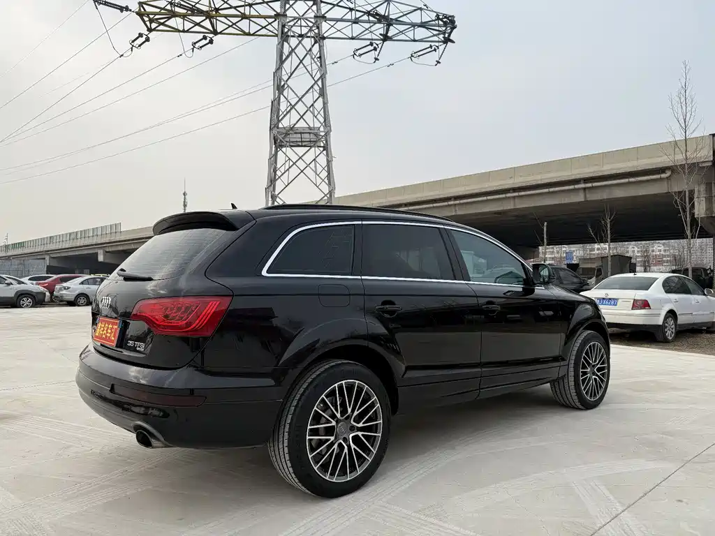 Audi Q7 2015 — фото 3