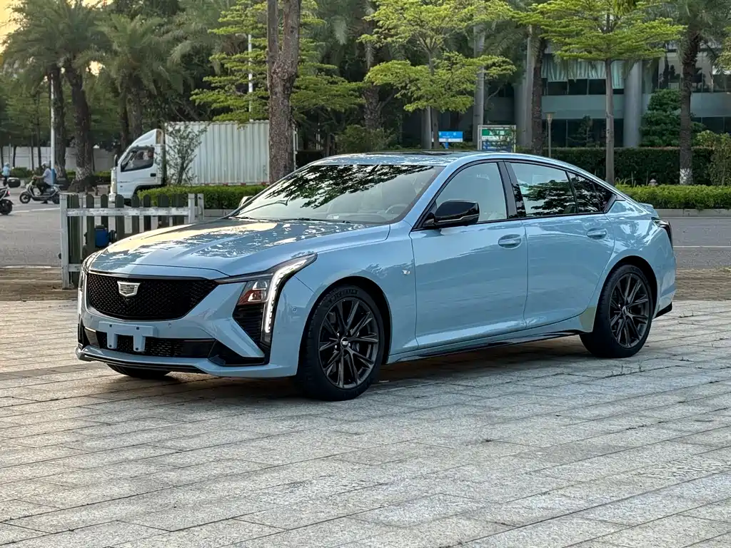 Cadillac CT5 2025 — фото 1