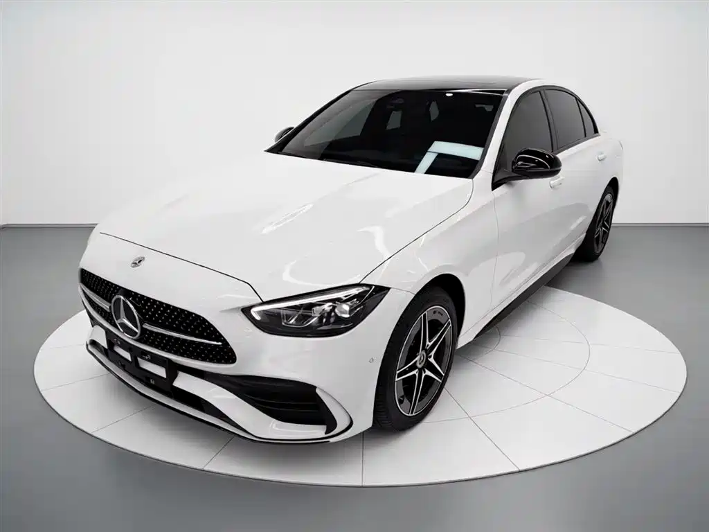 Mercedes-Benz C-Class 2023 — фото 2