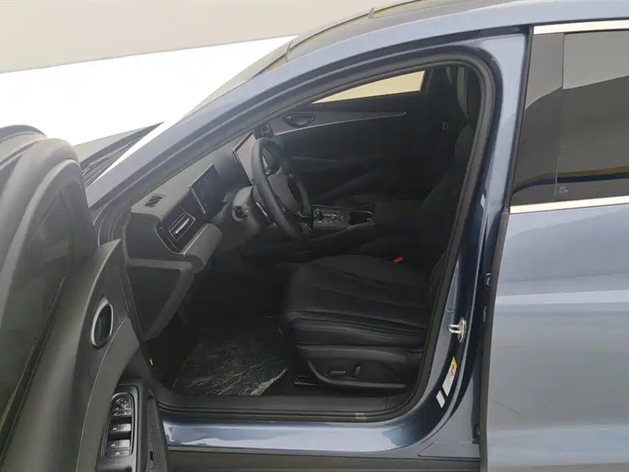 BYD Seal 06 DM-i Wagon 2025 — фото 9