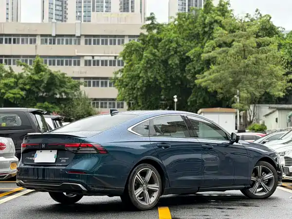 Honda Accord 2023