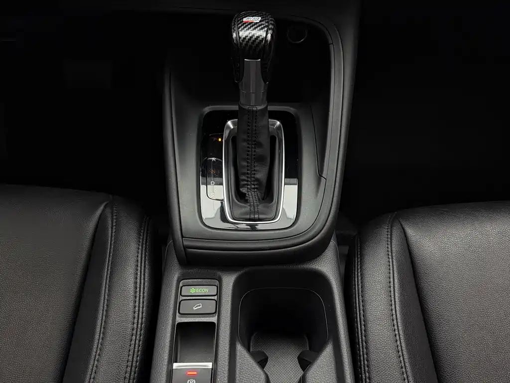 Honda Vezel 2023 — фото 17