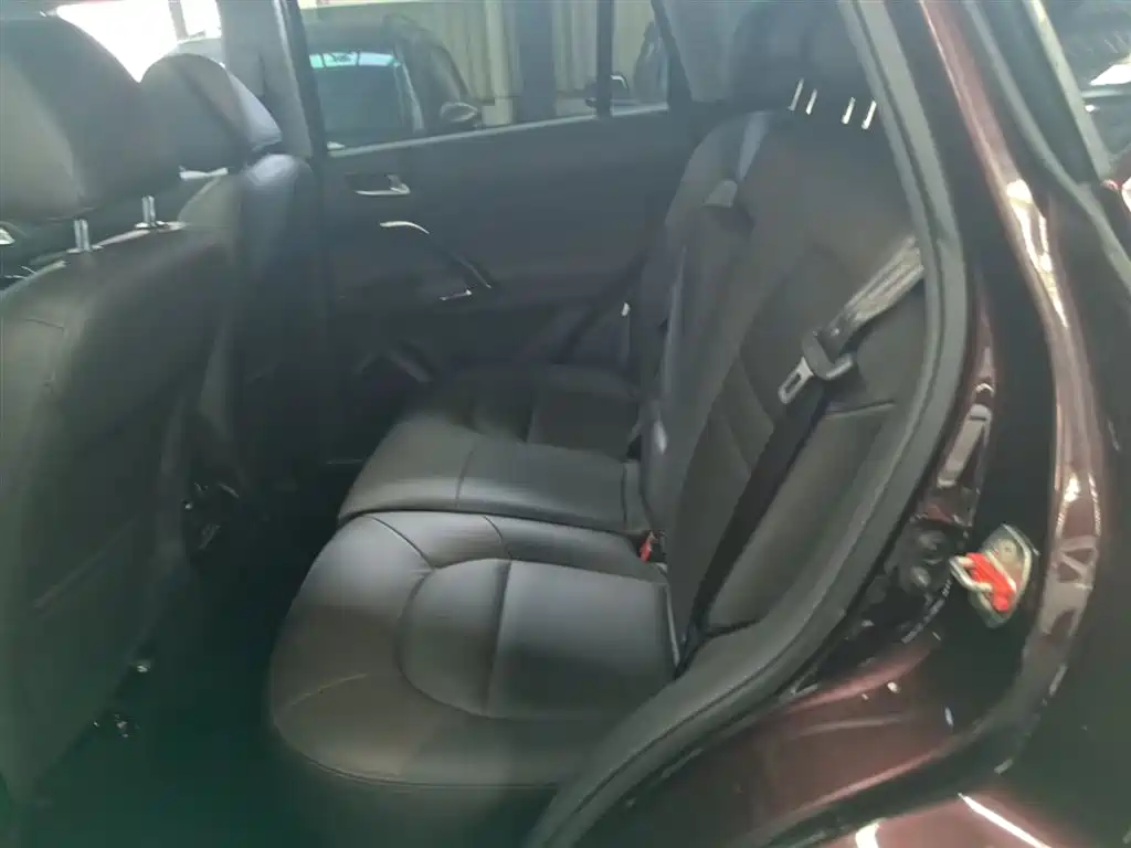 GAC Motor Trumpchi GS4 2018 — фото 17