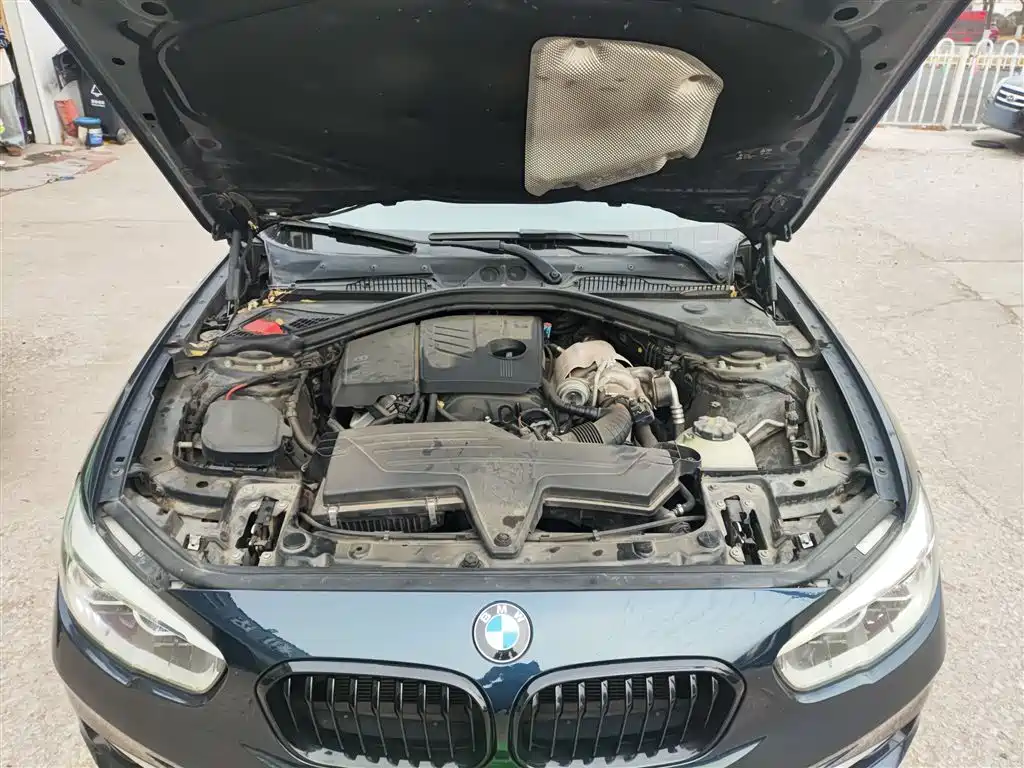 BMW 1 Series 2016 — фото 16