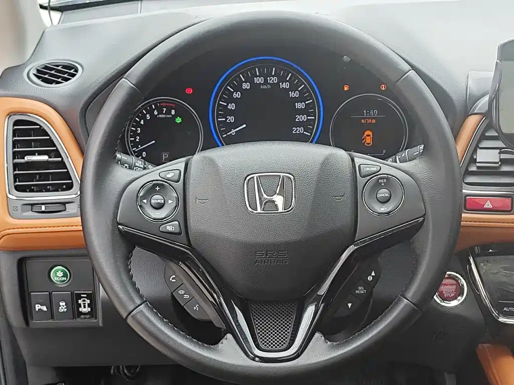 Honda Vezel 2015 — фото 13