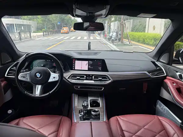 BMW X5 2023