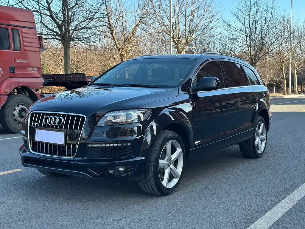 Audi Q7 2013 — фото 2