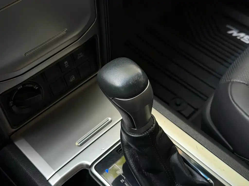 Toyota Prado 2018 — фото 23