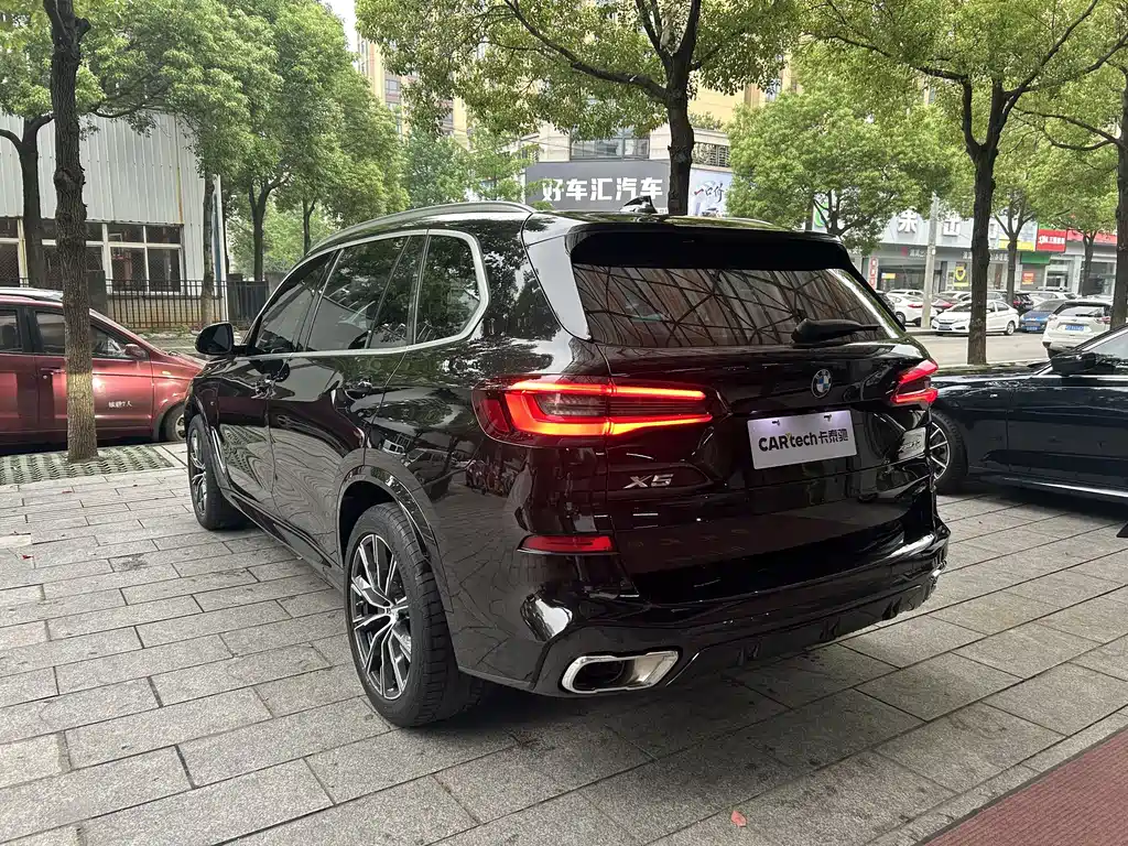 BMW X5 2022 — фото 7