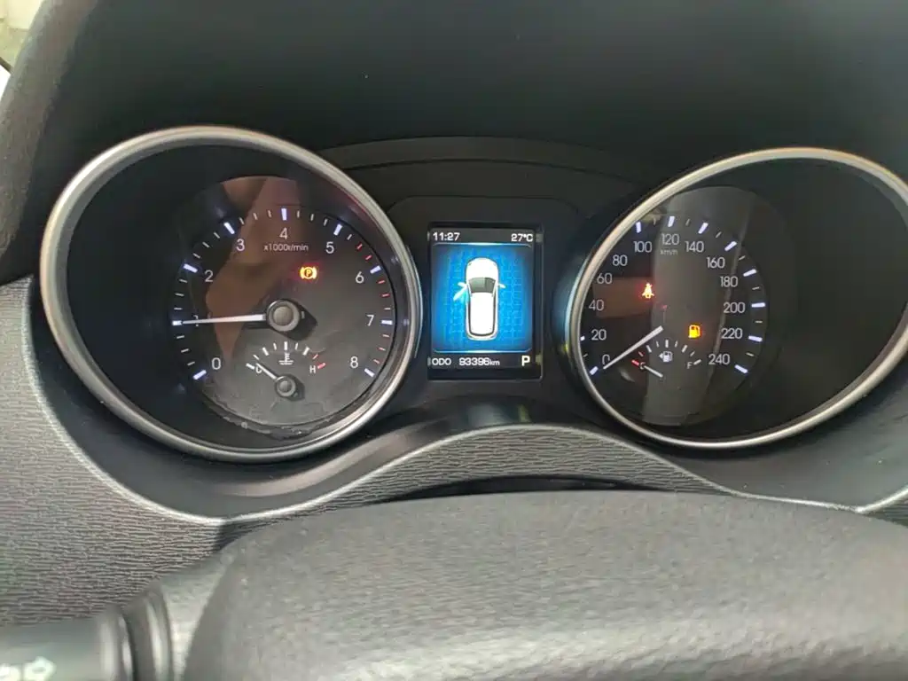 Haval H6 Coupe 2015 — фото 12