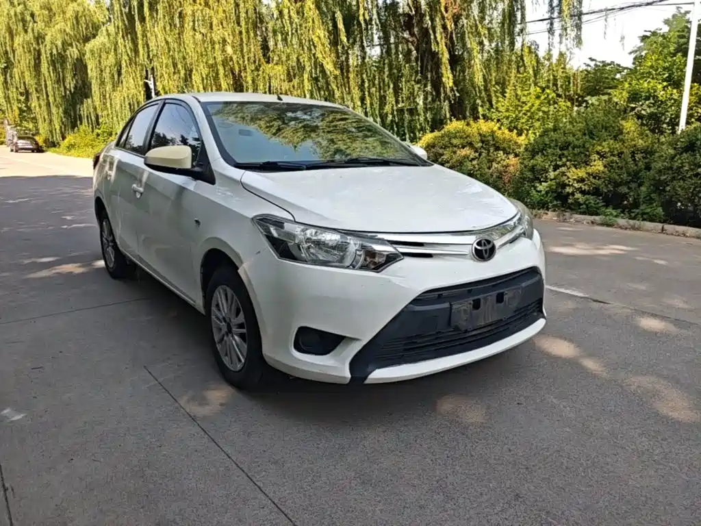 Toyota Vios 2015