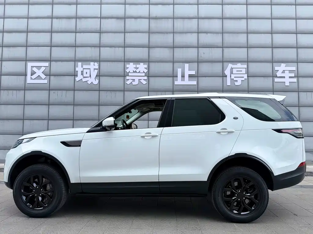 Land Rover Discovery 2019 — фото 4