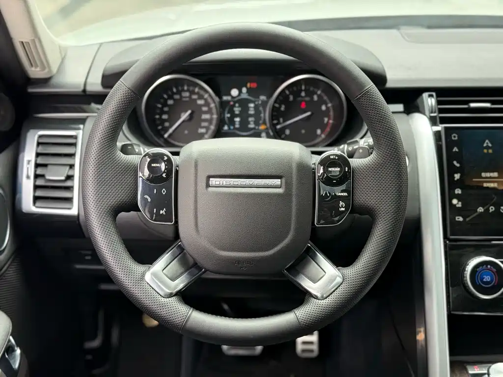 Land Rover Discovery 2019 — фото 8