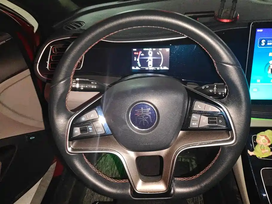 BYD Qin PLUS 2022 — фото 15
