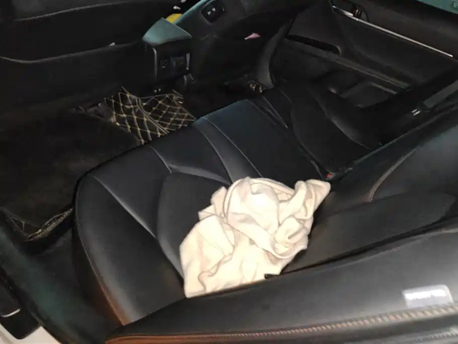 Toyota Camry 2020 — фото 11