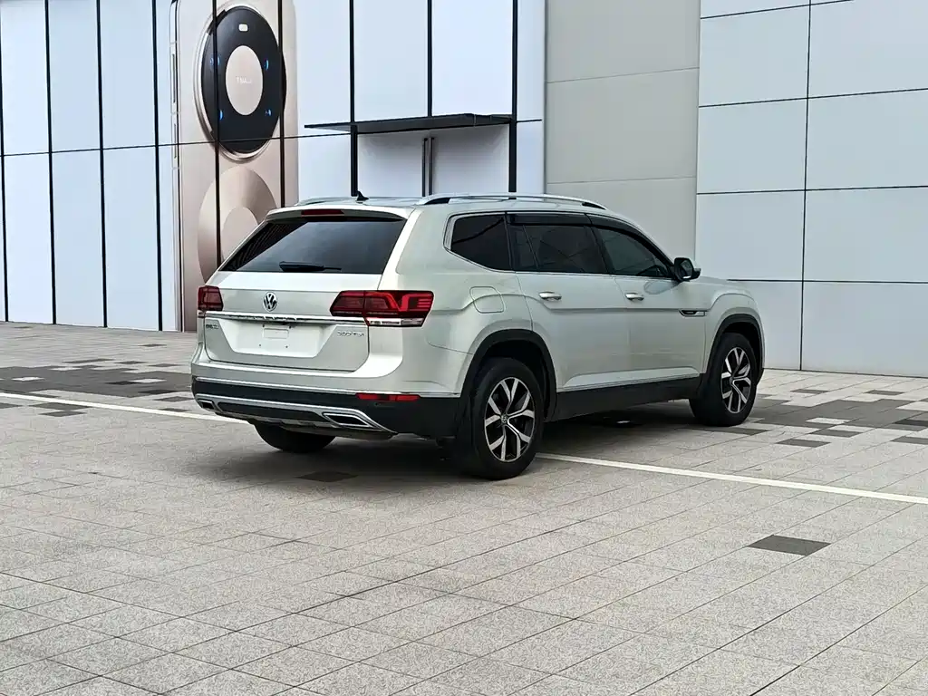 Volkswagen Teramont 2017 — фото 4