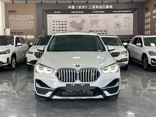 BMW X1 2022