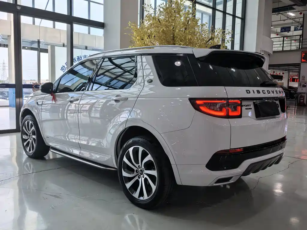 Land Rover Discovery Sport 2020 — фото 20