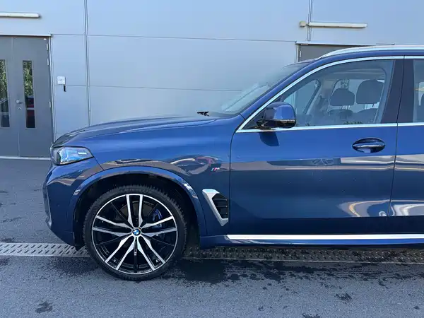 BMW X5 2025