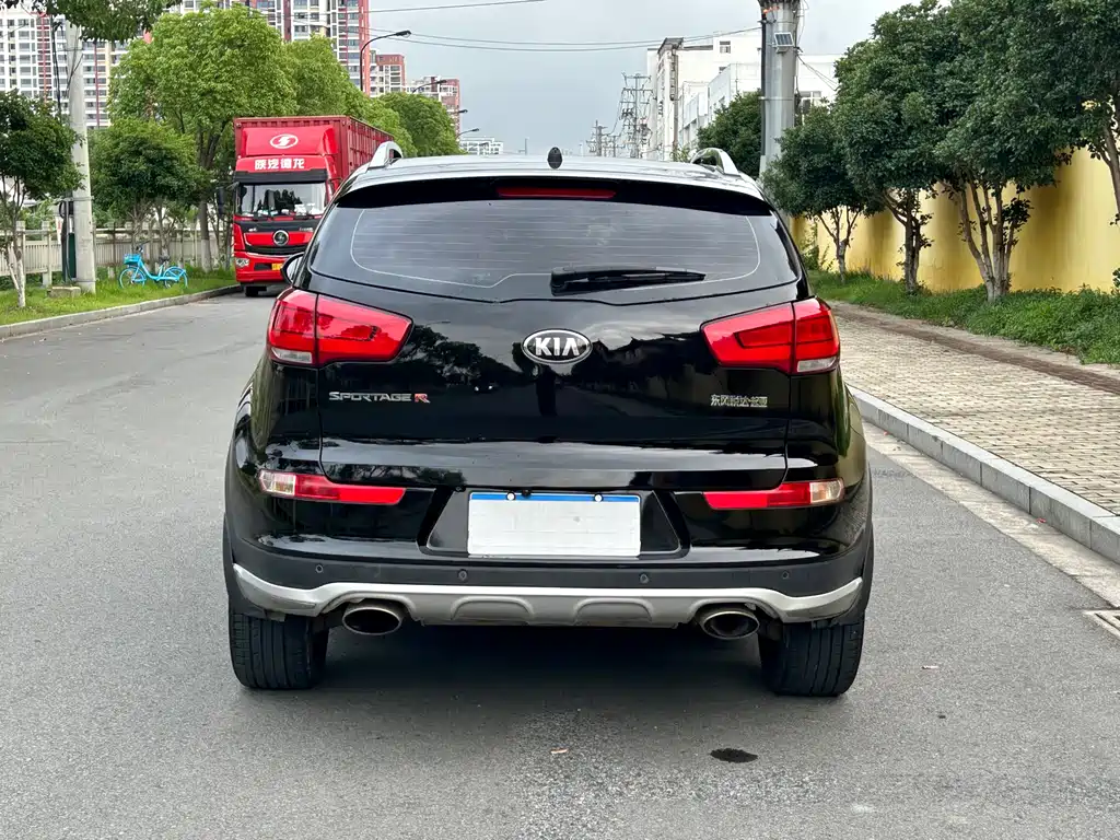 Kia Sportage 2015 — фото 21