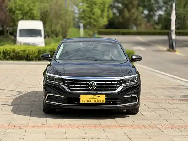 Volkswagen Passat 2021