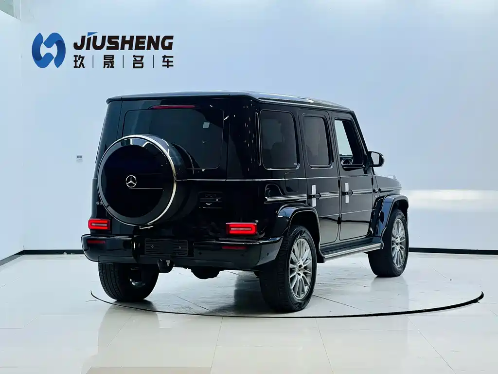 Mercedes-Benz G-Class 2023 — фото 10