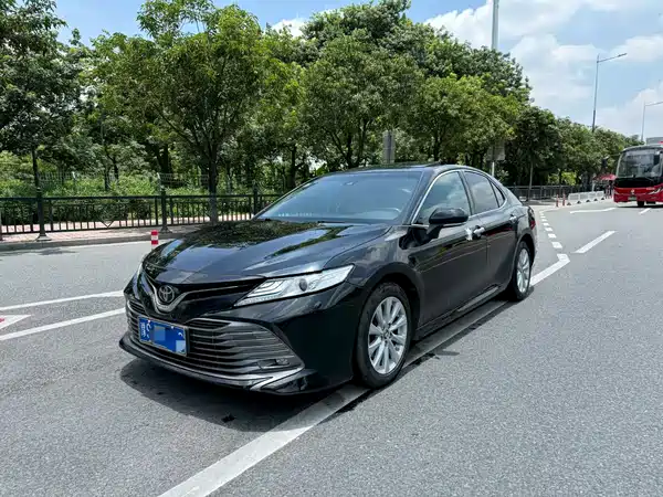 Toyota Camry 2018