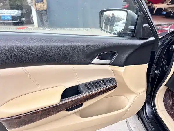 Honda Accord 2010