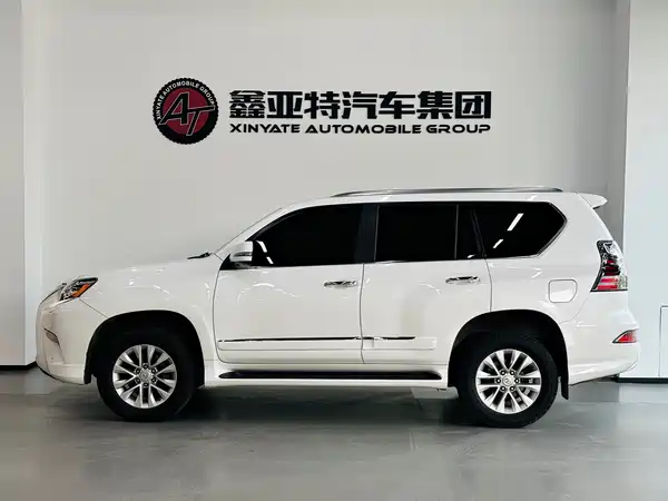 Lexus GX 2013
