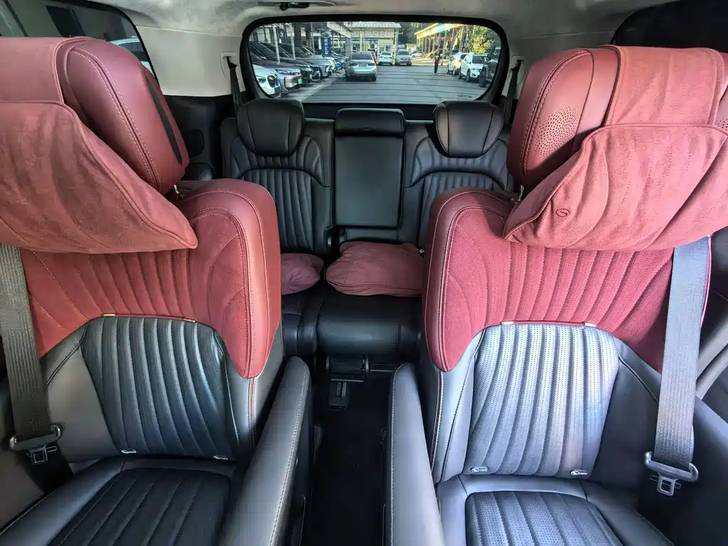 GAC Trumpchi E9 2023 — фото 11