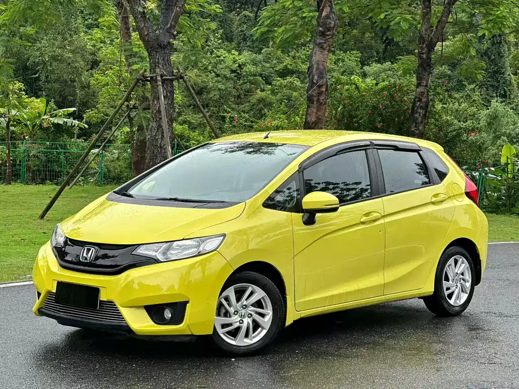 Honda Fit 2015