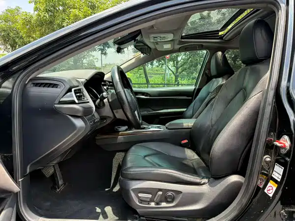 Toyota Camry 2018
