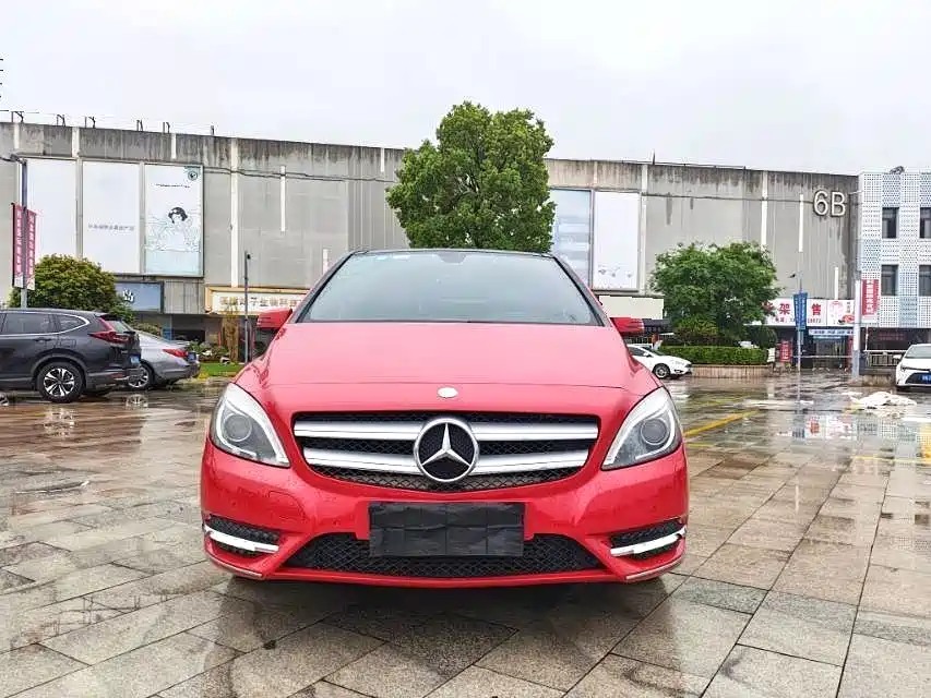 Mercedes-Benz B-Class 2014 — фото 2