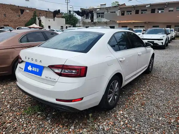Skoda Octavia 2021