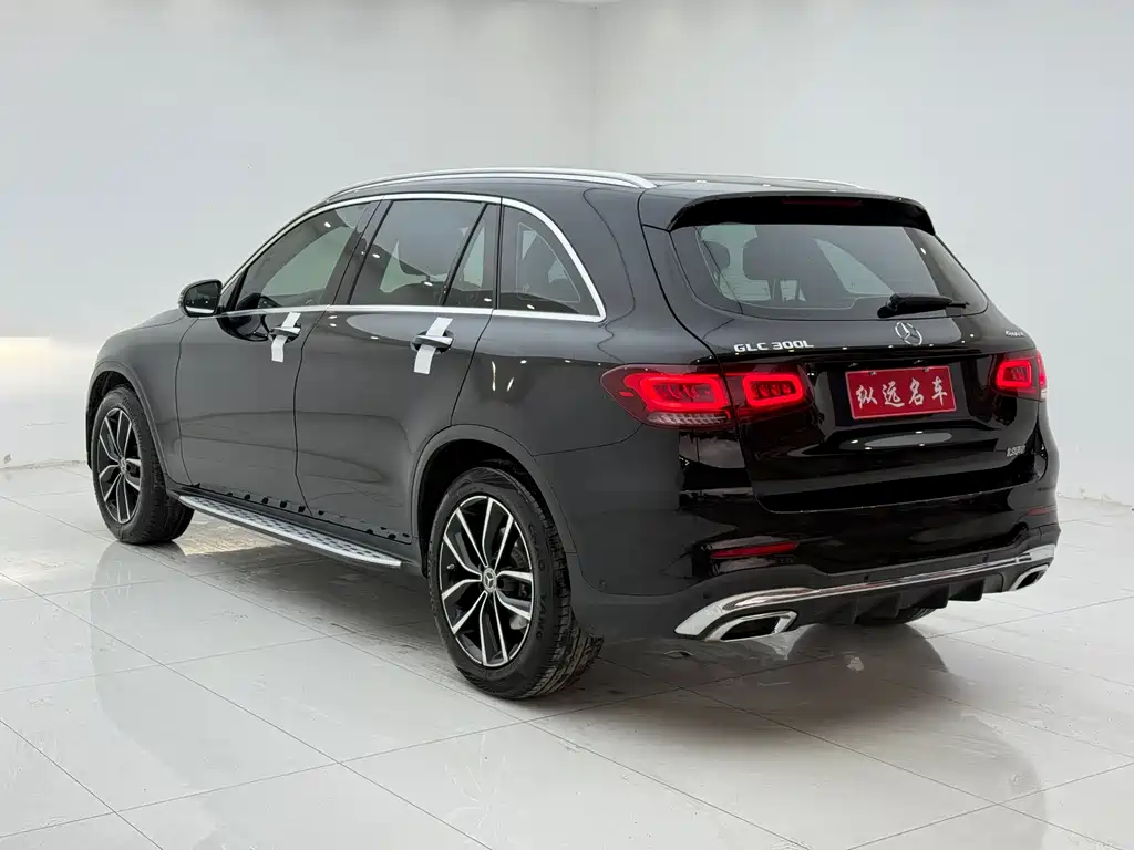 Mercedes-Benz GLC 2021 — фото 19